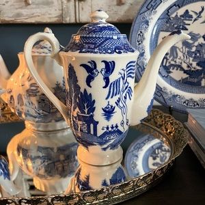 Vintage Blue Willow teapot marked “JAPAN”